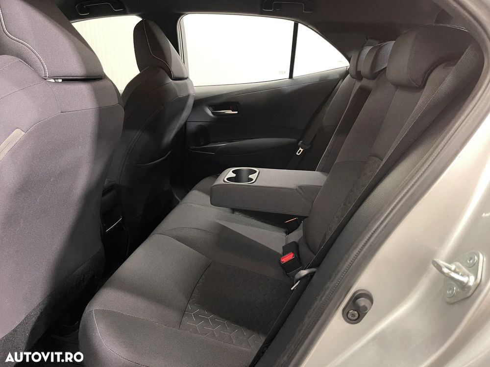 Toyota Corolla 1.8 HSD Dynamic - 15