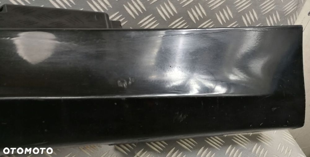 7184354 listwa progowa nakładka prawa próg prawy BMW SERIA 1 E87 LCI LIFT - 7