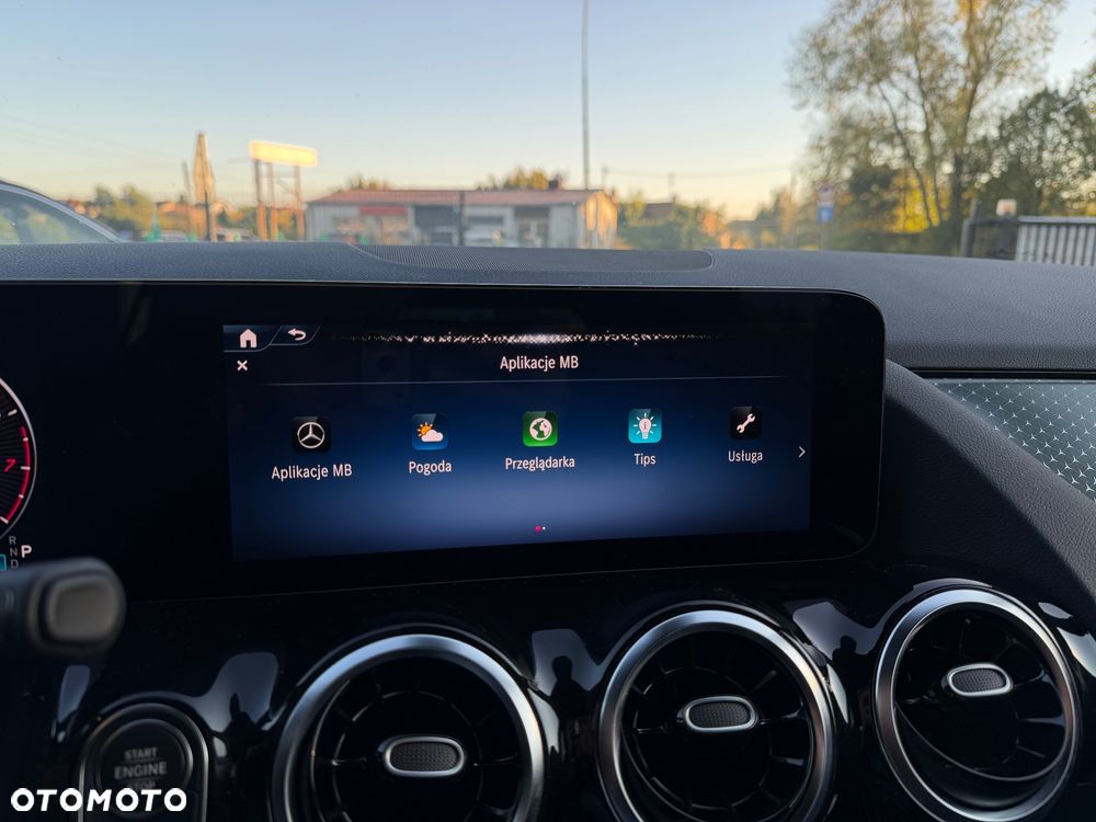 Mercedes-Benz GLA 200 Progressive - 17