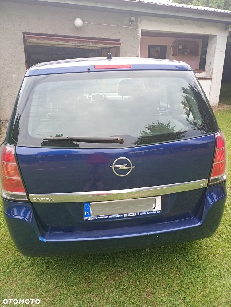 Opel Zafira 1.8 Enjoy - 2