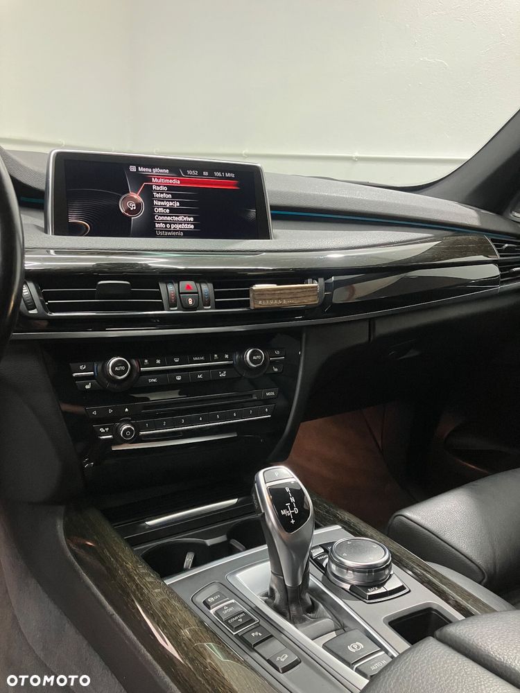BMW X5 xDrive40d - 31