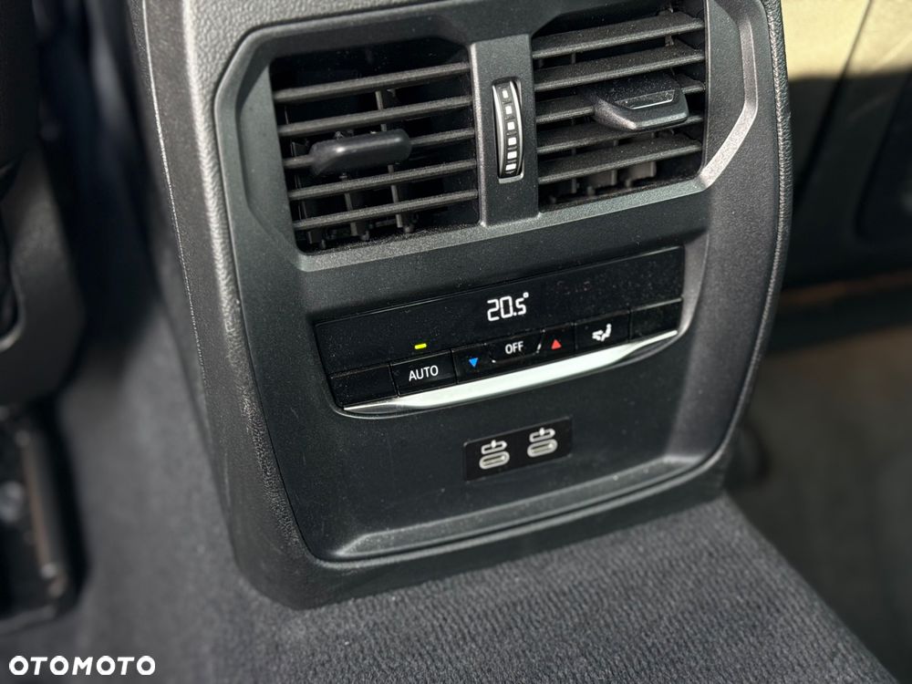 BMW Seria 4 420d xDrive Gran Coupe - 39