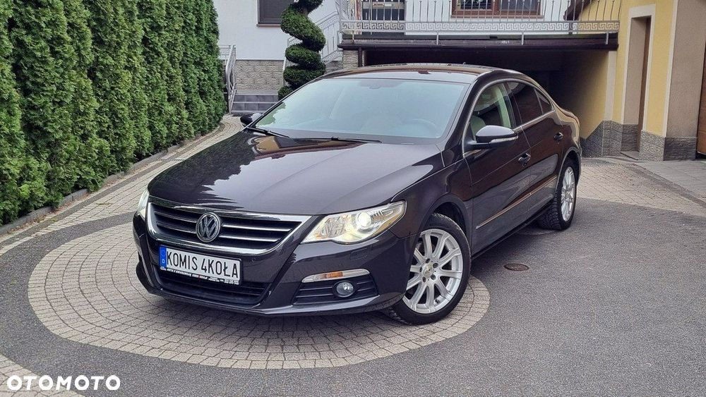 Volkswagen Passat CC - 1