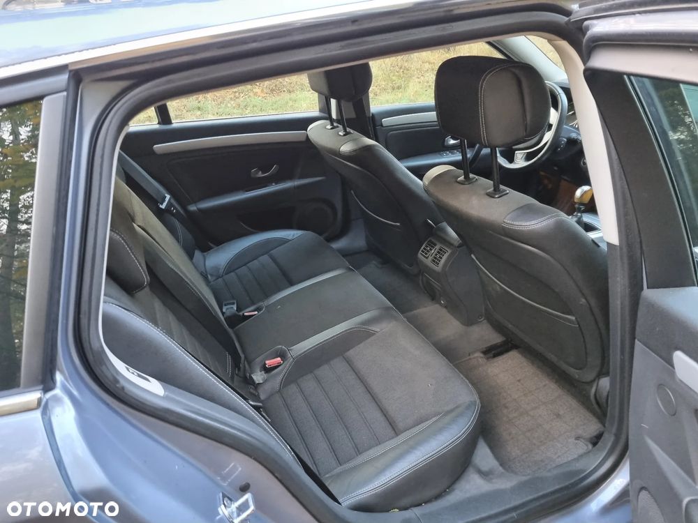 Renault Laguna - 26