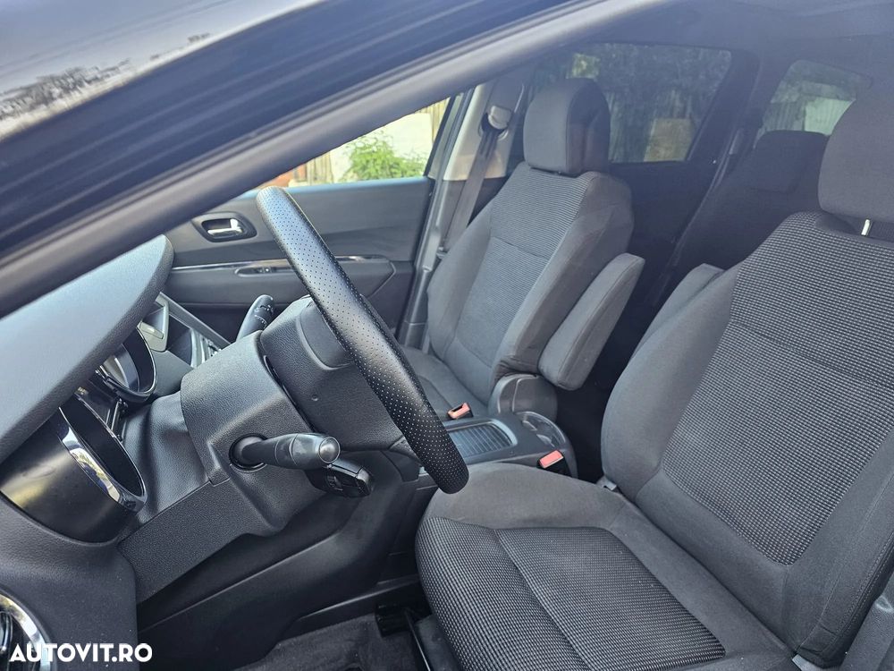 Peugeot 5008 1.6 HDI FAP STT ETG Access - 10