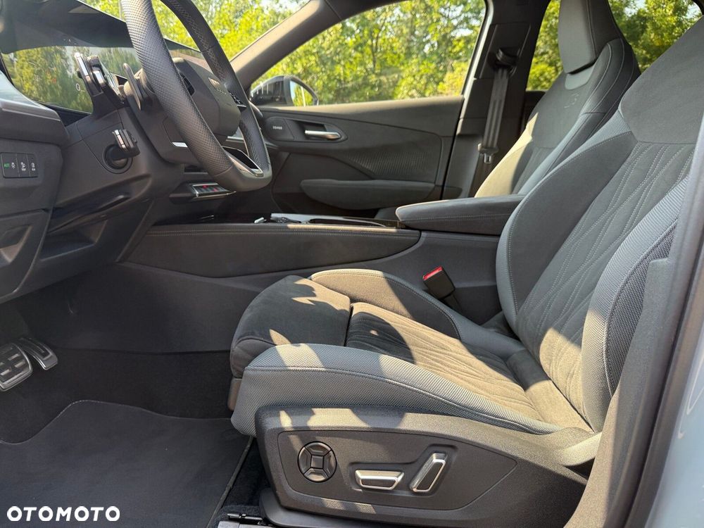 Audi Q3 Sportback - 14