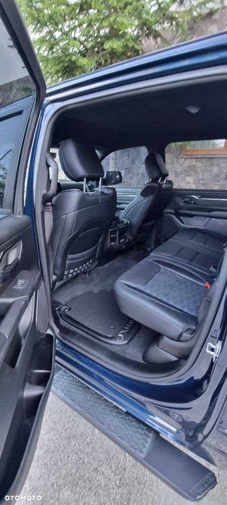 RAM 1500 5.7 Crew Cab Laramie - 7