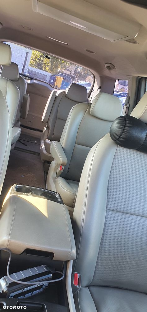 Kia Carnival 2.2 CRDi Freedom - 24