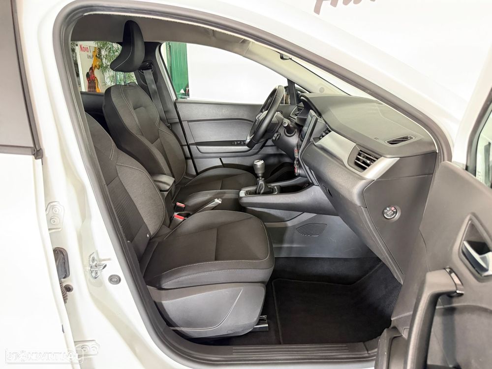 Renault Captur TCe 90 BUSINESS EDITION - 26