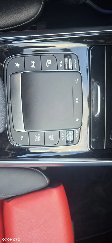Mercedes-Benz GLA 200 Business Edition - 22