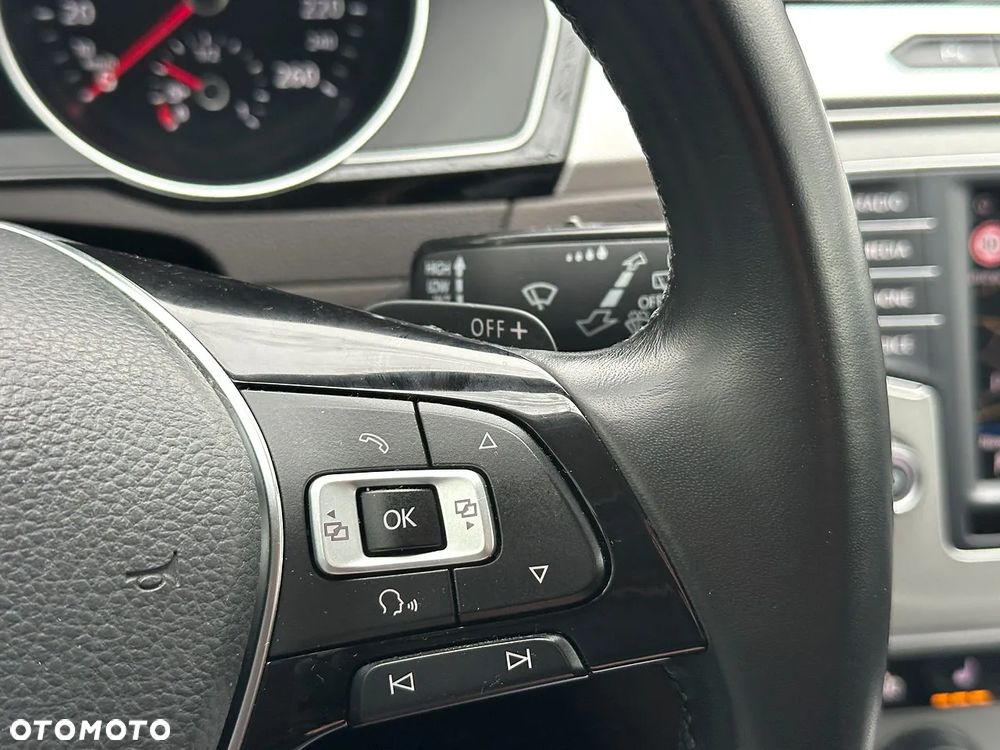 Volkswagen Passat 2.0 TDI BMT SCR Comfortline DSG7 - 27