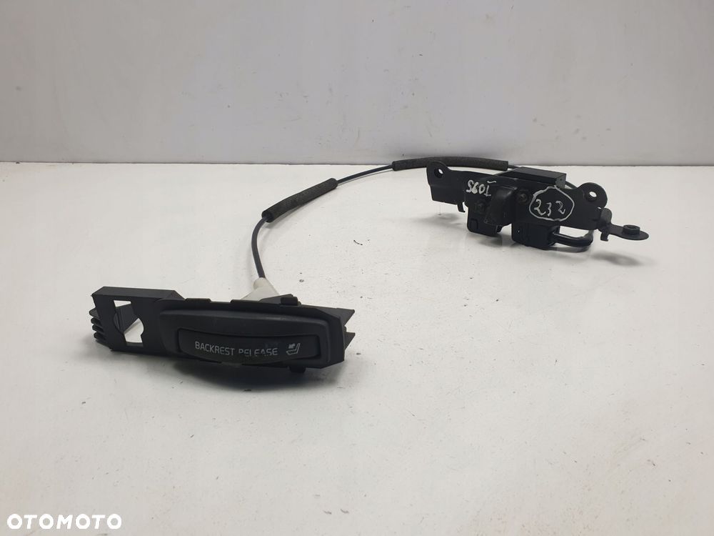 Volvo S60 PRAWA RĄCZKA SKŁADANIA KANAPY 9188721 - 1