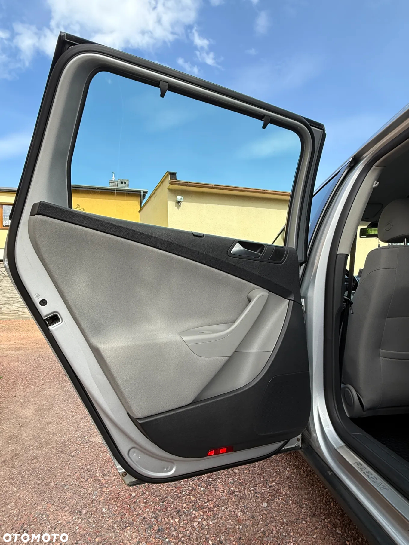 Volkswagen Passat 2.0 TDI Comfortline DSG - 8