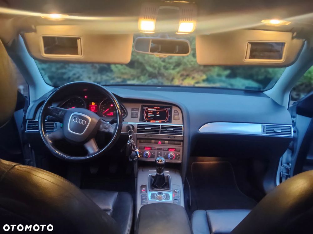 Audi A6 Limousine 2.4 - 22