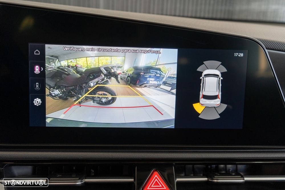 Kia Niro EV 64kWh Tech - 21