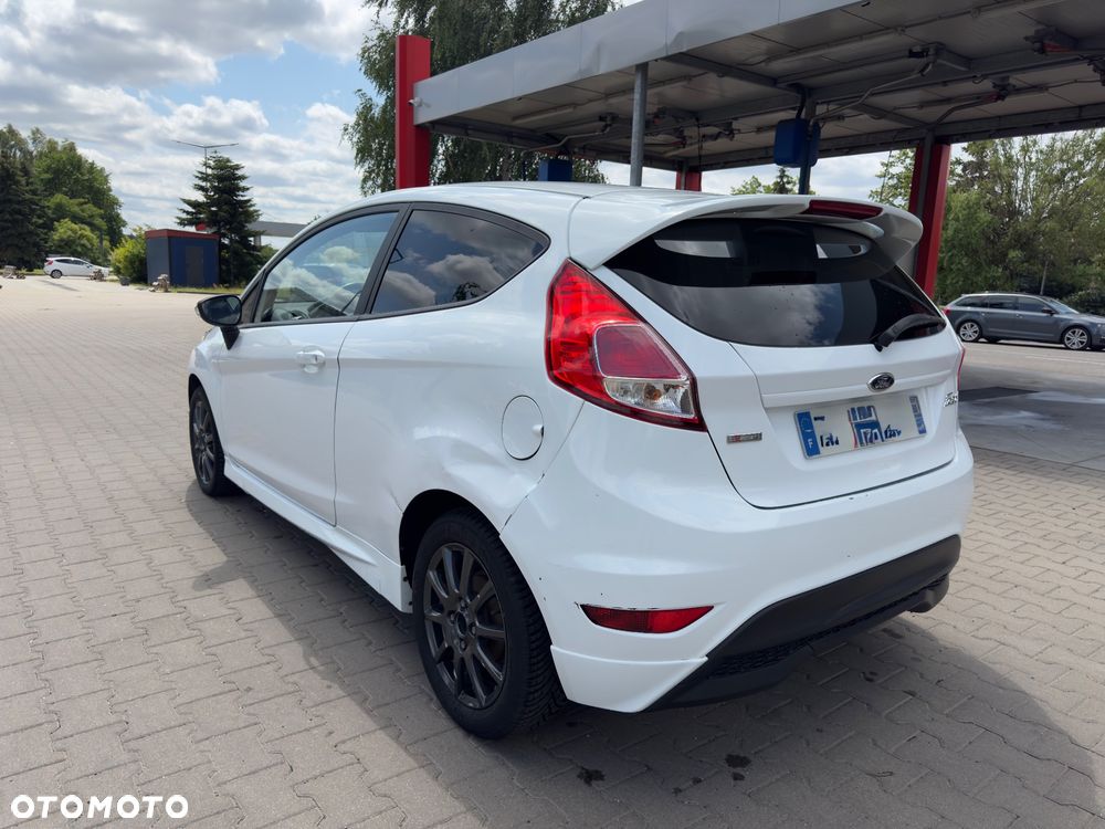 Ford Fiesta 1.0 EcoBoost Start-Stop SYNC Edition - 4