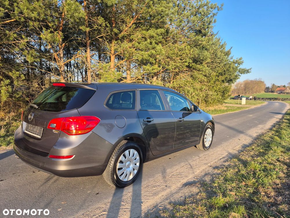 Opel Astra 1.4 Turbo - 3