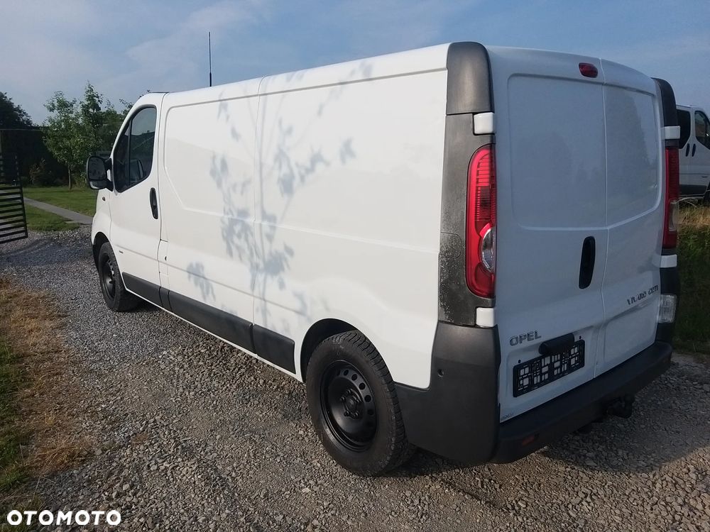 Opel Vivaro - 5