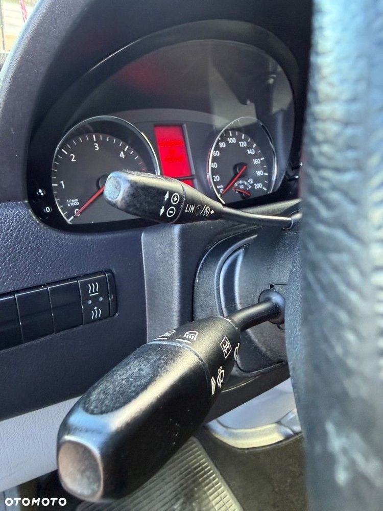 Volkswagen Crafter - 38