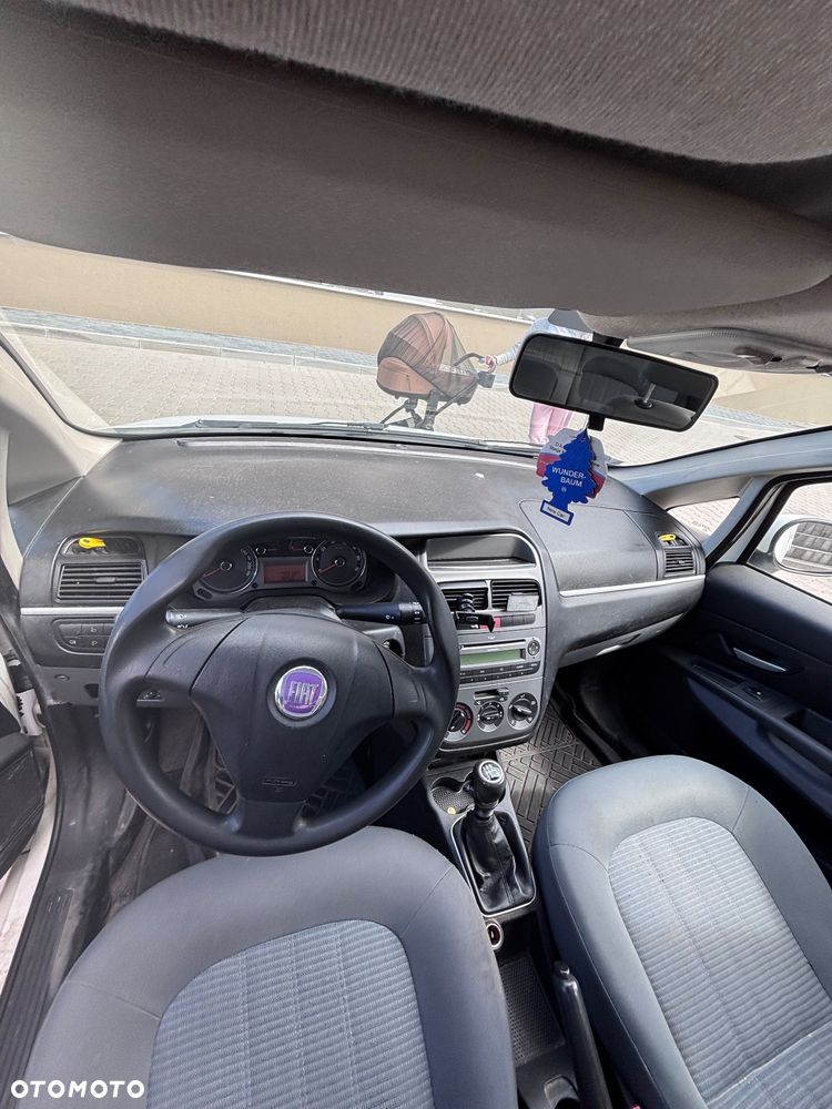 Fiat Linea 1.4 Active - 7