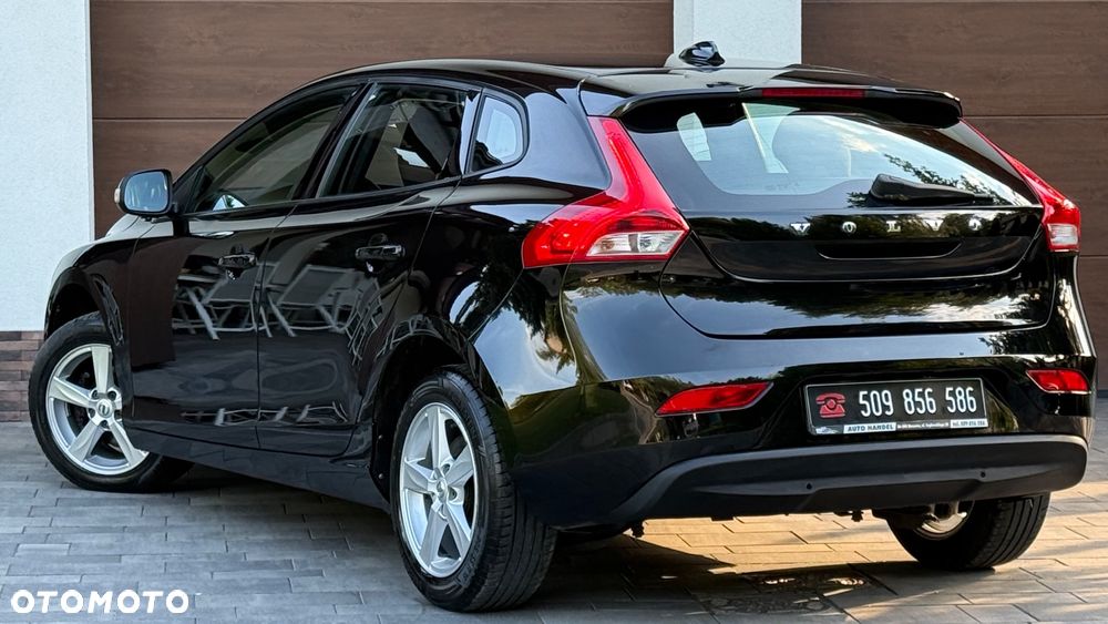 Volvo V40 D2 - 2