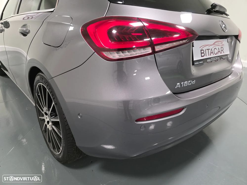 Mercedes-Benz A 180 d Style Plus Aut. - 21