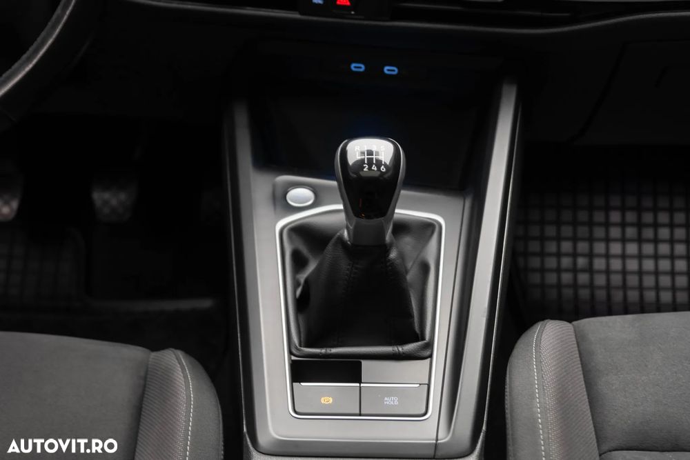 Volkswagen Golf 1.5 TSI Comfortline - 17