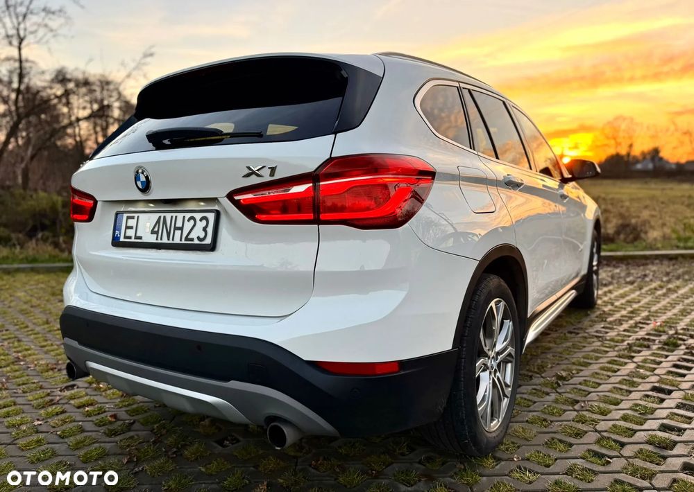 BMW X1 xDrive28i xLine - 2
