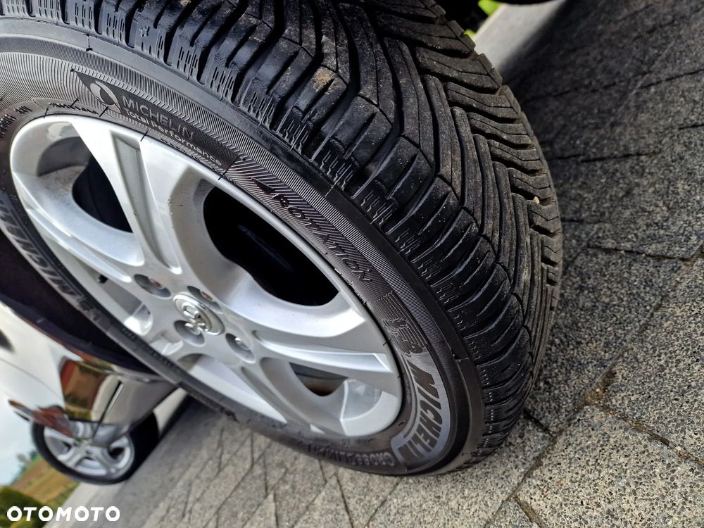 Toyota Yaris 1.33 Prestige - 4