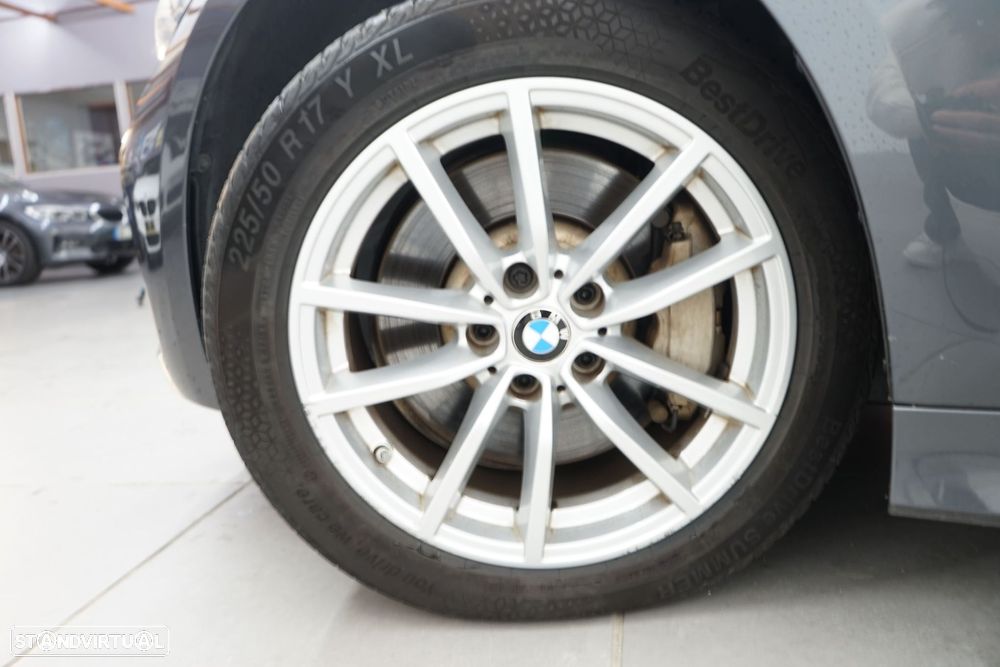 BMW 330 e Aut. Sport Line - 11