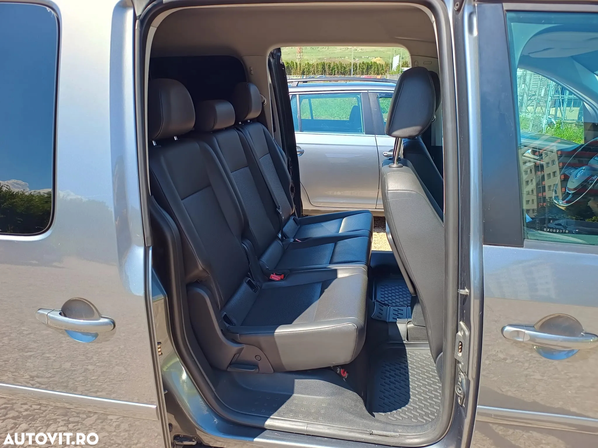 Volkswagen Caddy 2.0 TDI (7-Si.) DSG Maxi Comfortline - 10