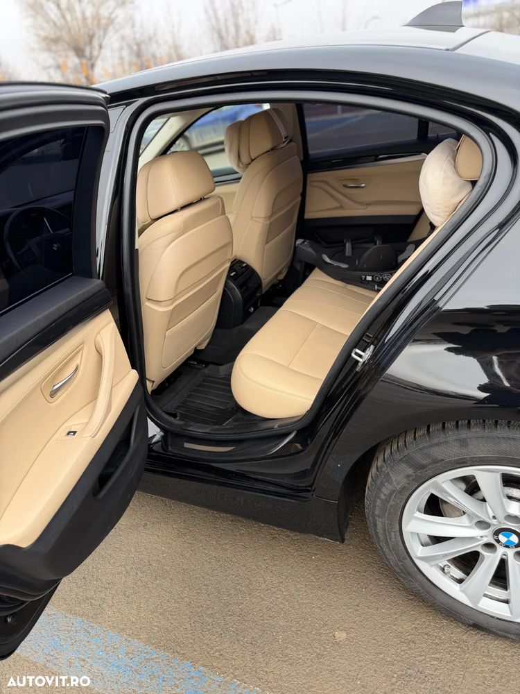 BMW Seria 5 518d Aut. Luxury Line - 8