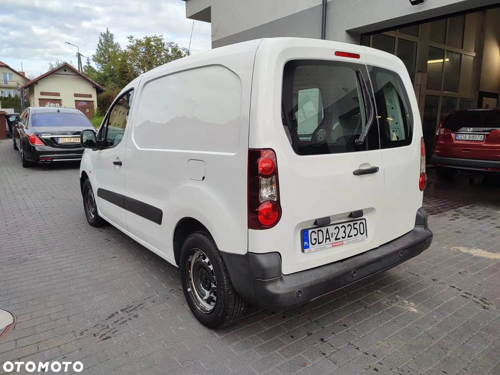Peugeot Partner - 8