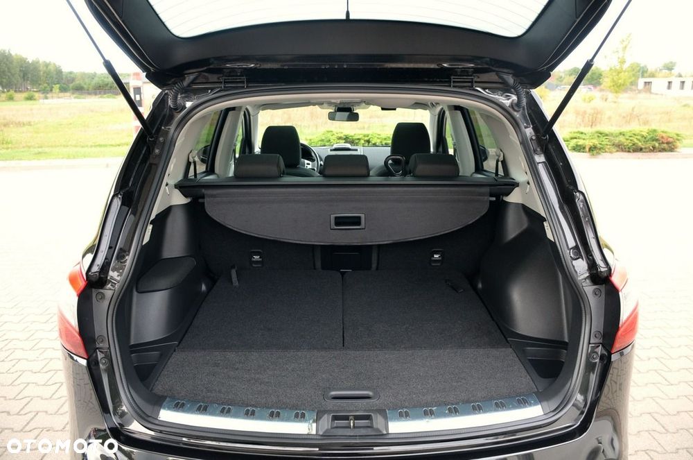 Nissan Qashqai+2 - 23