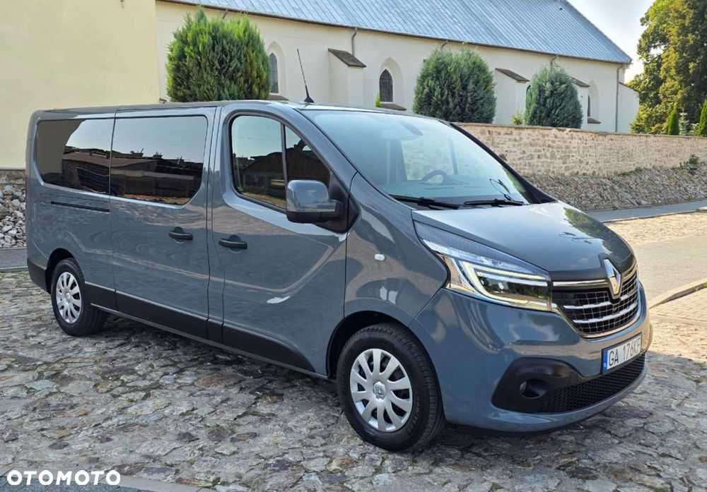 Renault Trafic - 1