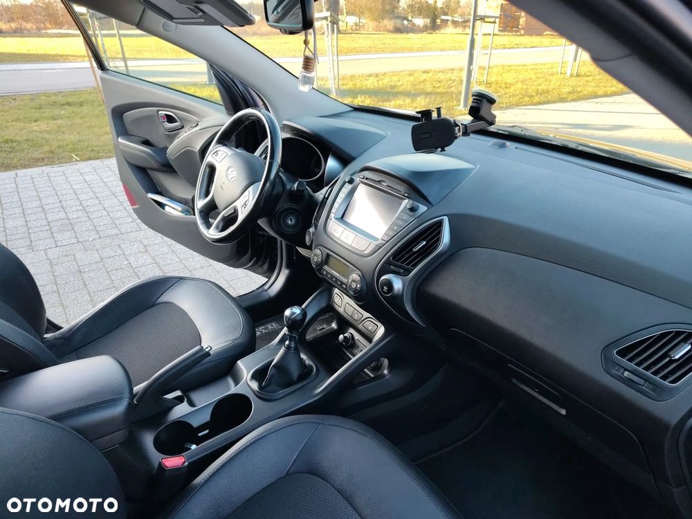 Hyundai ix35 2.0 2WD Trend - 14