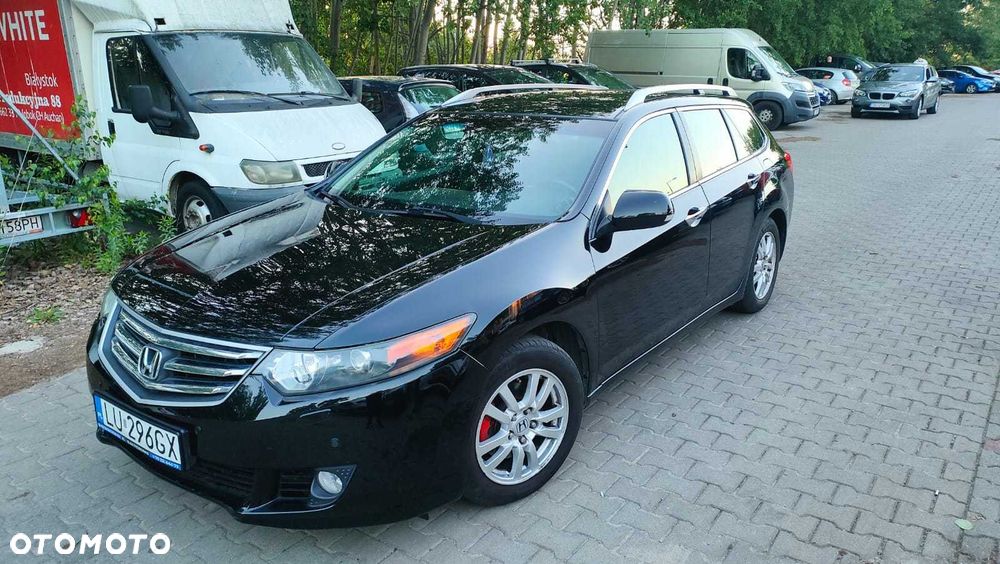 Honda Accord - 1