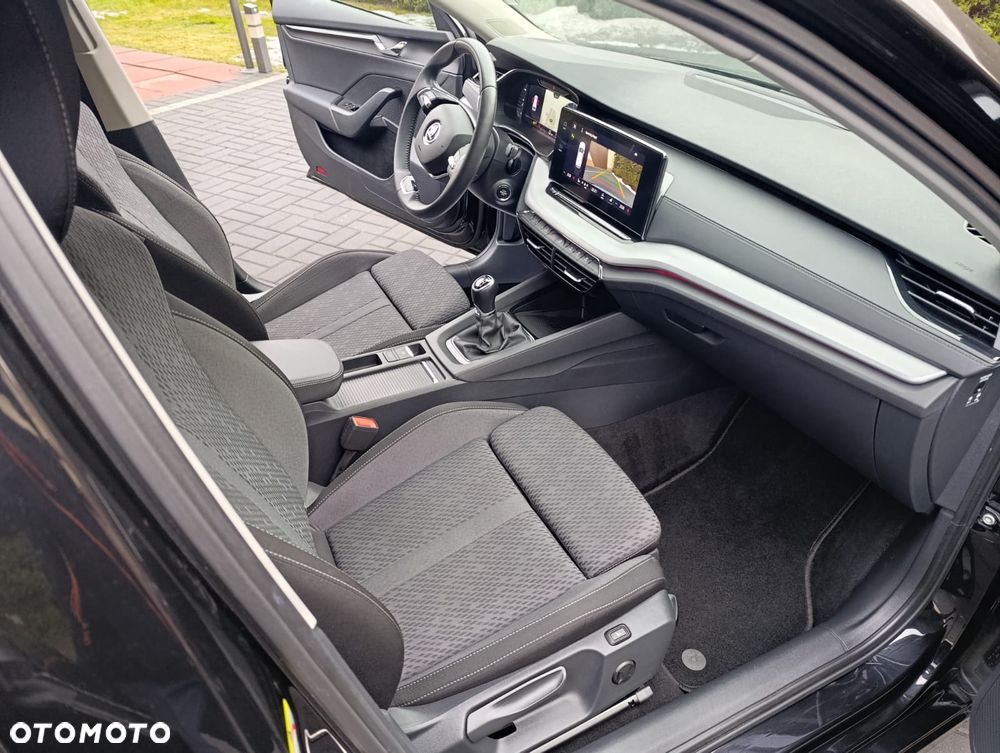 Skoda Octavia 2.0 TDI SCR Ambition - 5