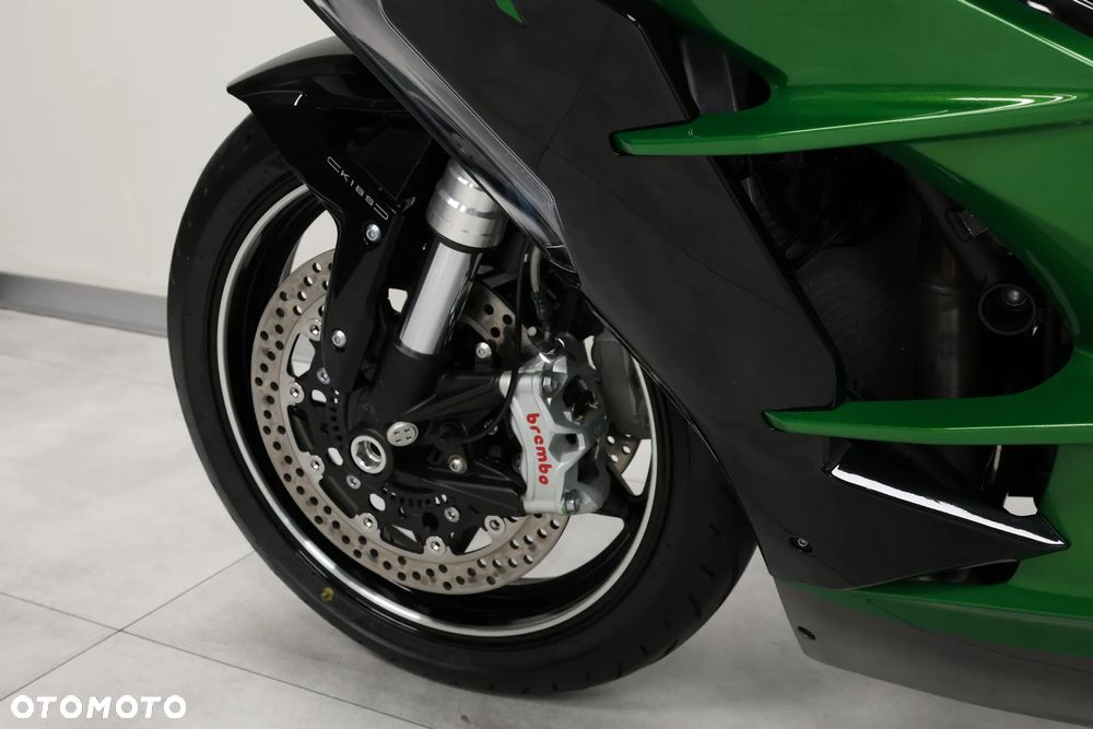 Kawasaki Ninja H2 SX - 36