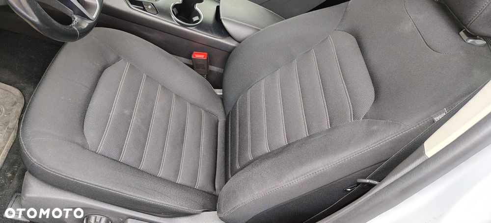 Ford Mondeo - 13
