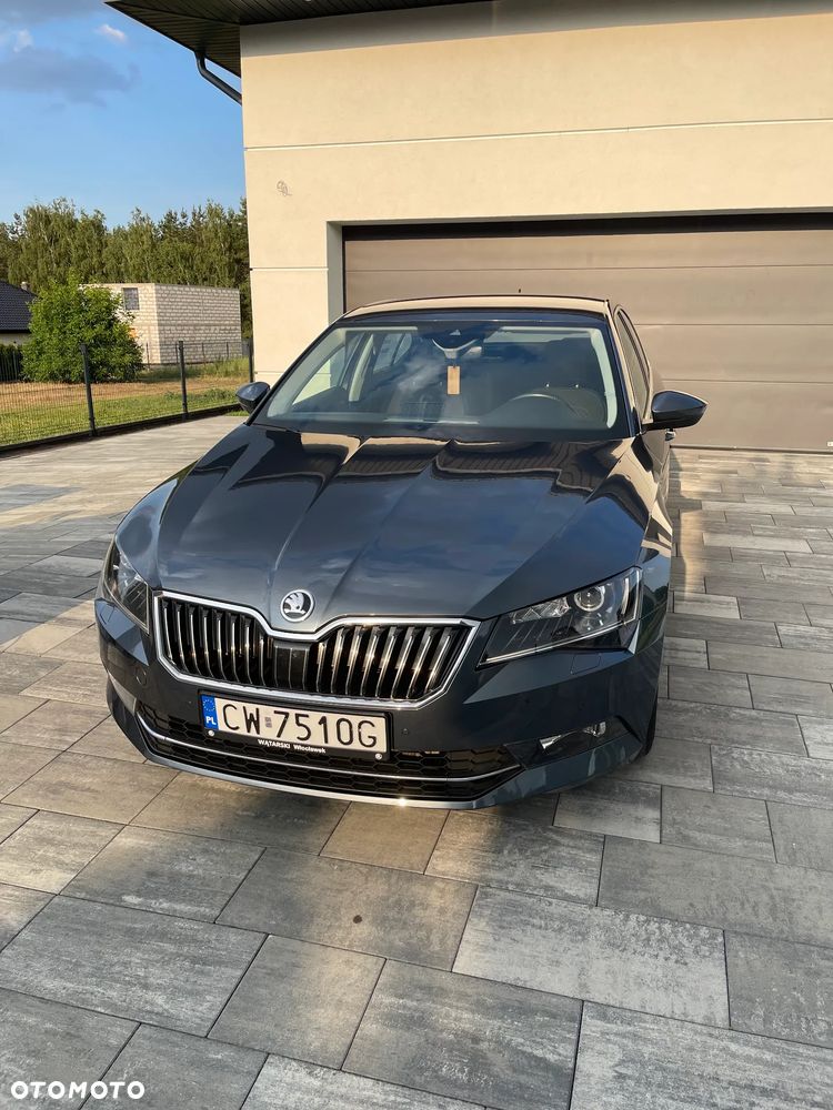 Skoda Superb 2.0 TDI Style DSG - 1