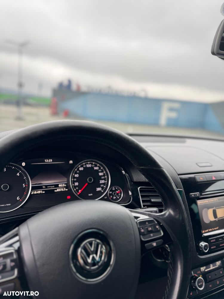 Volkswagen Touareg V6 TDI BMT Mountain Plus - 10