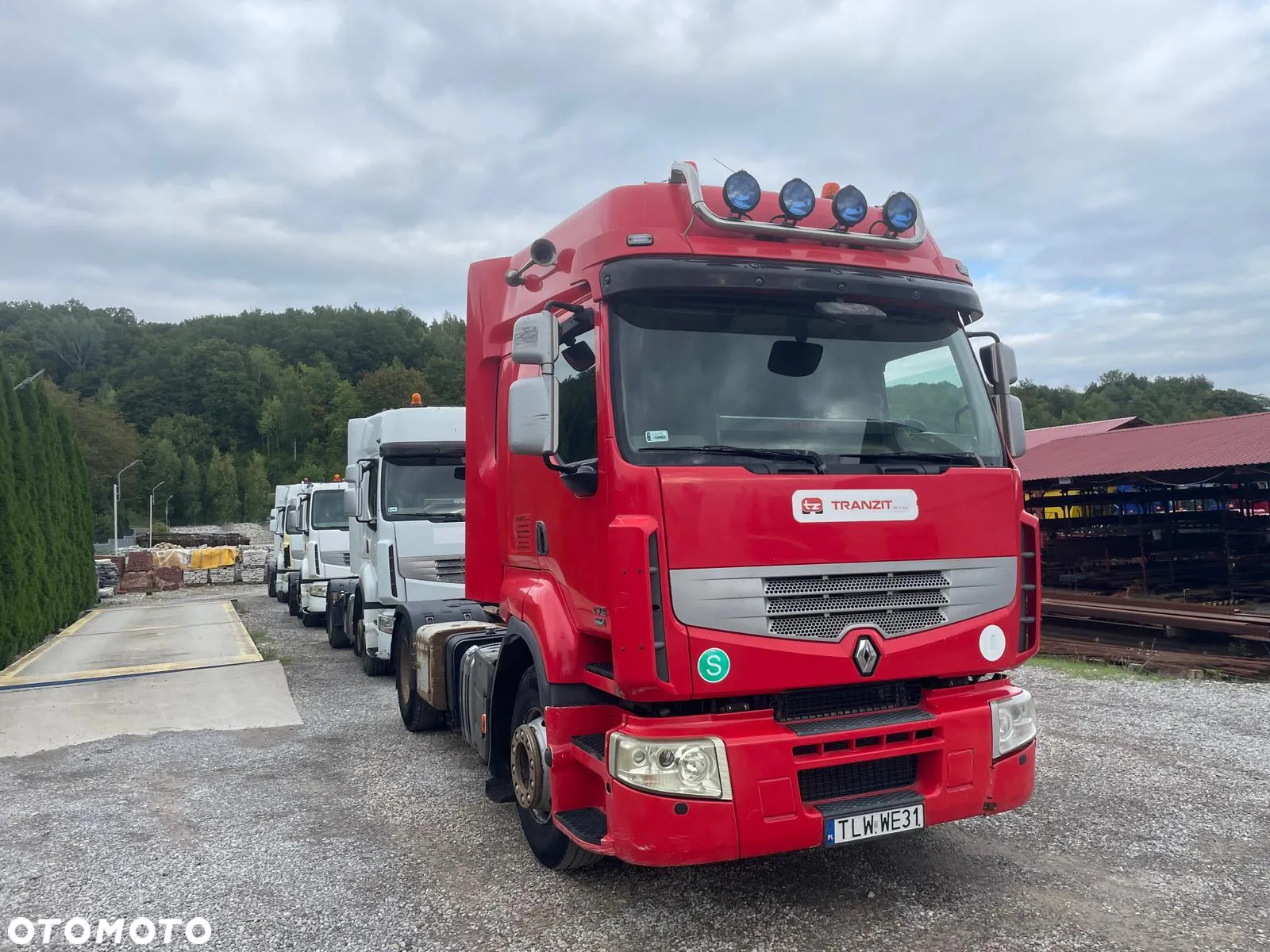 Renault DXi 450 - 25