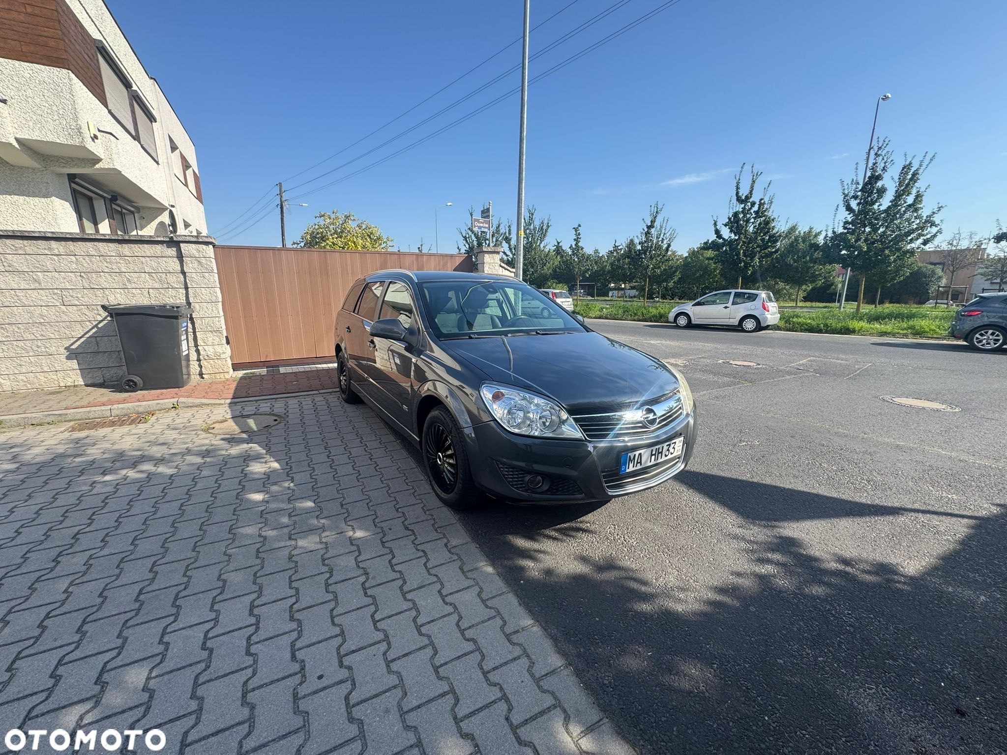Opel Astra 1.8 Caravan Sport - 1