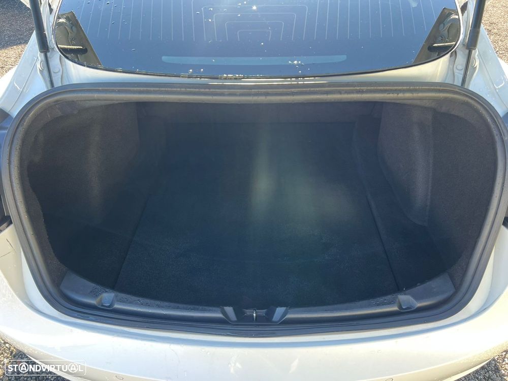 Tesla Model 3 Tração Traseira - 18