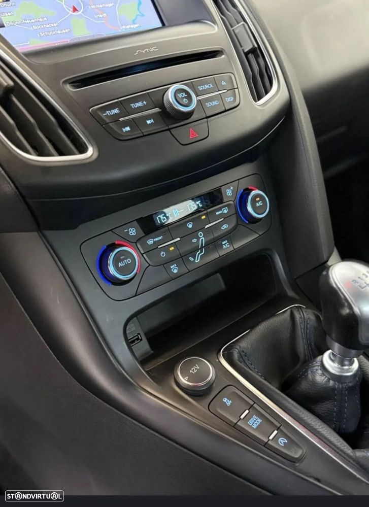 Ford Focus 2.3 EcoBoost RS Pack Performance - 14