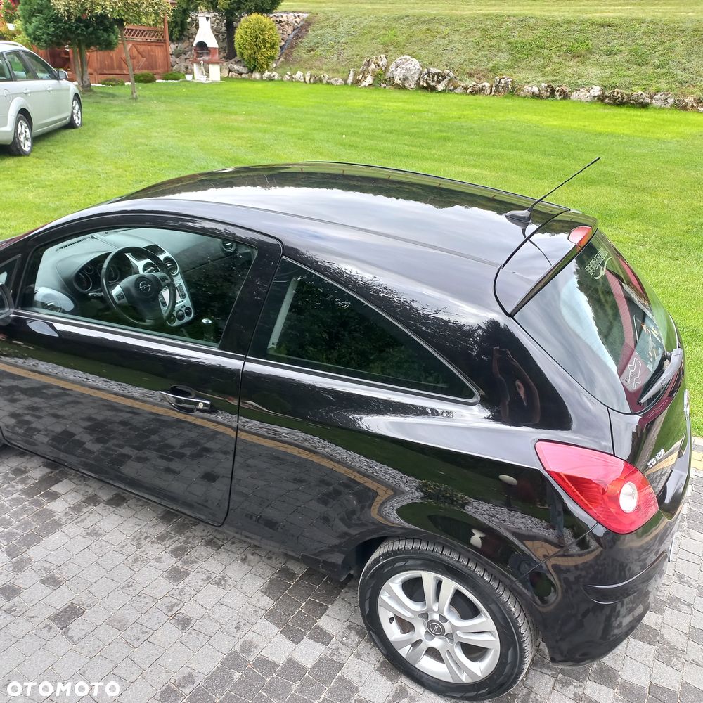 Opel Corsa - 21