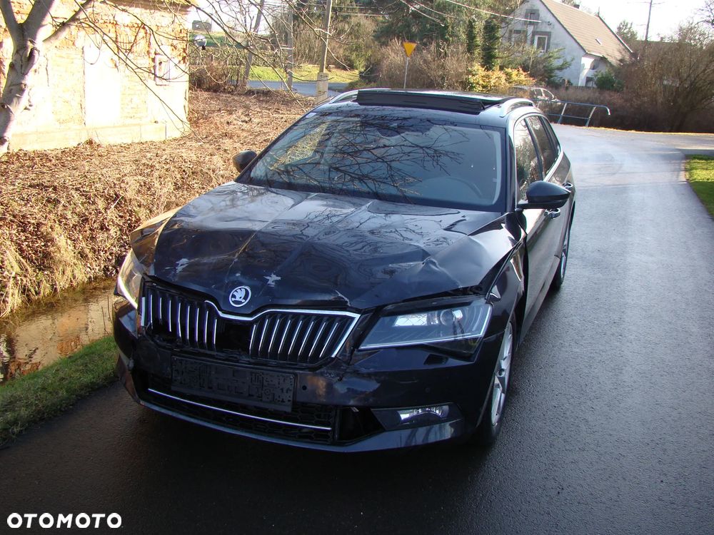 Skoda Superb 1.6 TDI DSG Ambition - 3