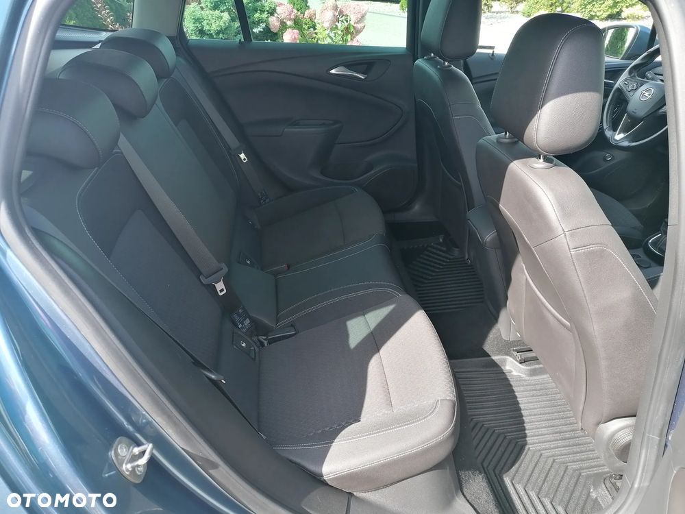 Opel Astra 1.6 CDTI Elite S&S - 24