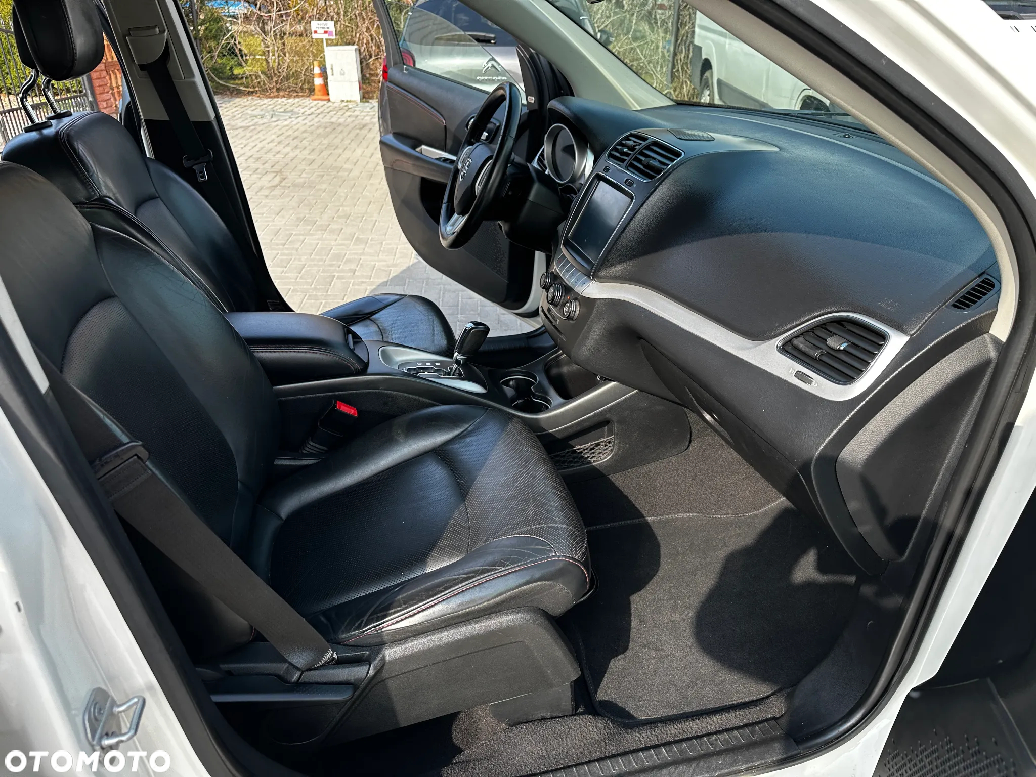 Dodge Journey - 25